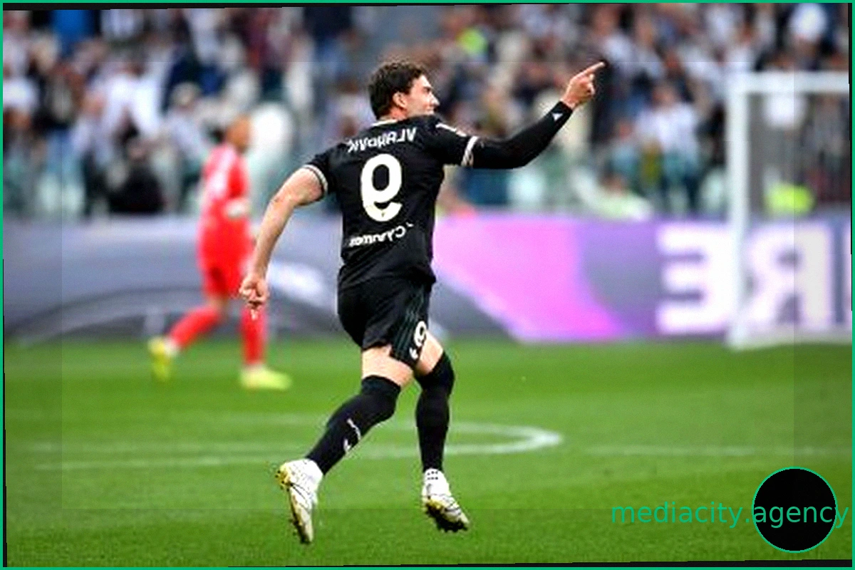 Besiktas Confirms Vlahovic Talks, Explains Salah Deal Abandonment
